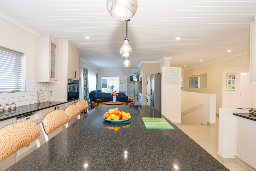 4 Bedroom Property for Sale in Myburgh Park Western Cape